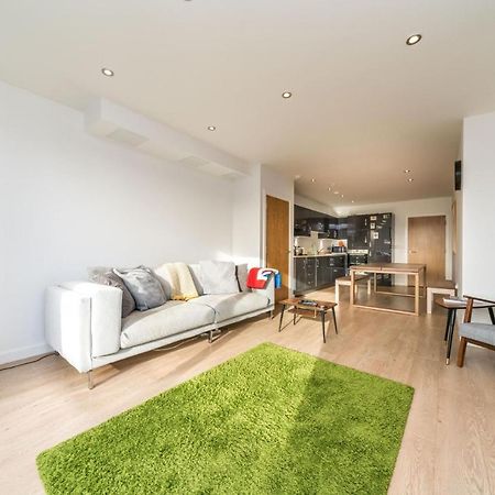 New 2Bd Flat 4Mins To Excel Centre Fast City Links Lejlighed London Eksteriør billede